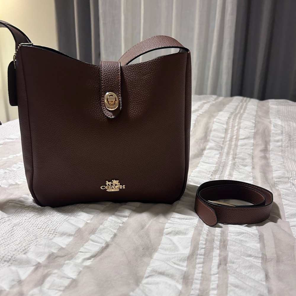 Hadley Brown Pebbled Leather Shoulder Bag with Gold Hardware - Picture 3 of 9